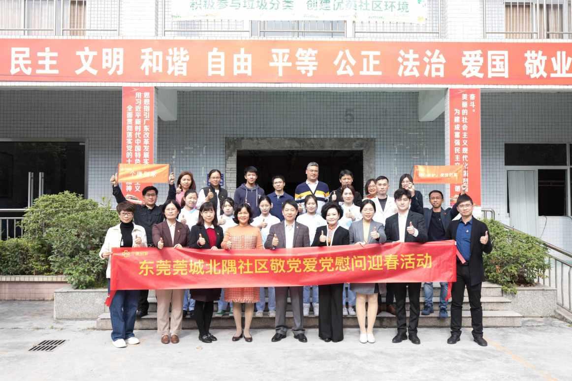 我今年17岁 歌星是我从小的梦想 我现在放弃了学业 要去学习音乐 我想认识几位喜欢音乐的 我们可以组合-权威问答网站,解答你的疑问